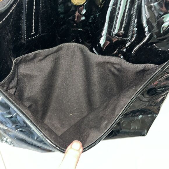 Coach Signature Patent Leather Shoulder Bag - Picture 3 of 11